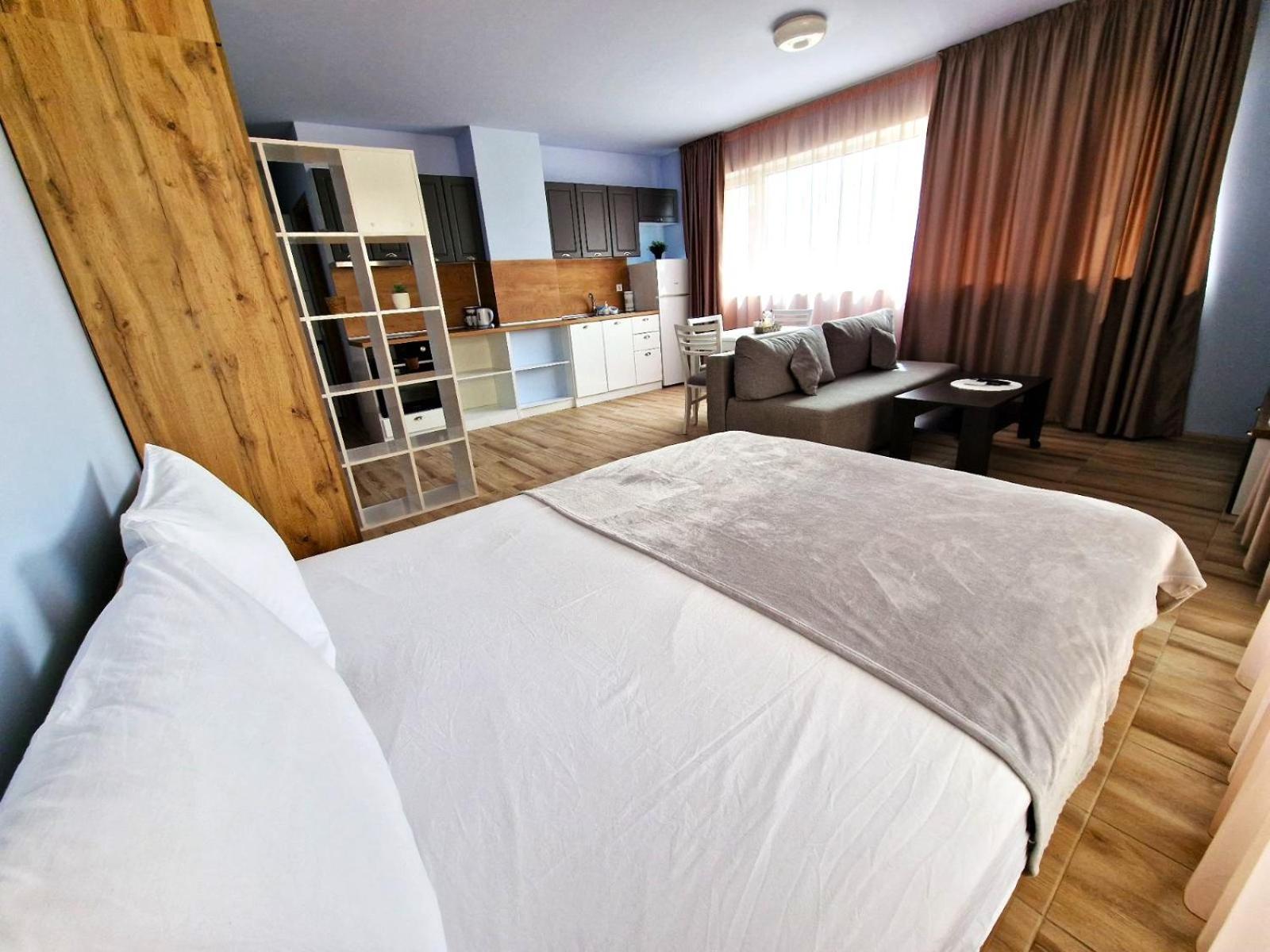 Академика Рент Студио 34 Varna ภายนอก รูปภาพ
